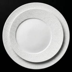 Assiette martelé asymétrique